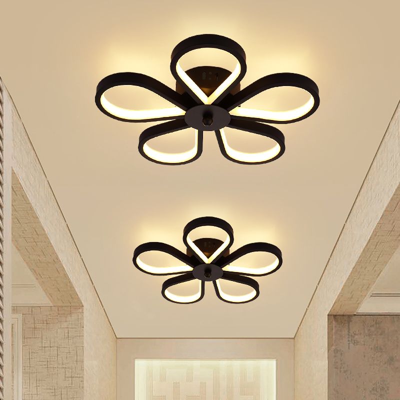 Black Flower Ceiling Flush Light Minimalistic Metal LED Semi Mount Lighting for Corridor