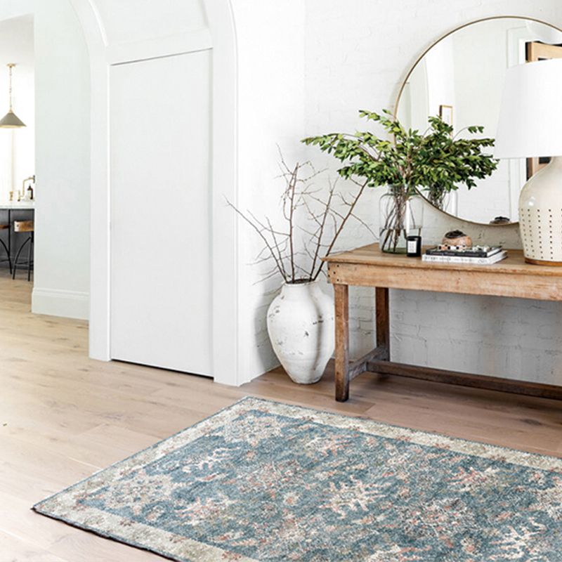 Simple Solid Color Disstressed Rug Polyester Ethnic Pattern Area Rug Non-Slip Backing Carpet for Living Room