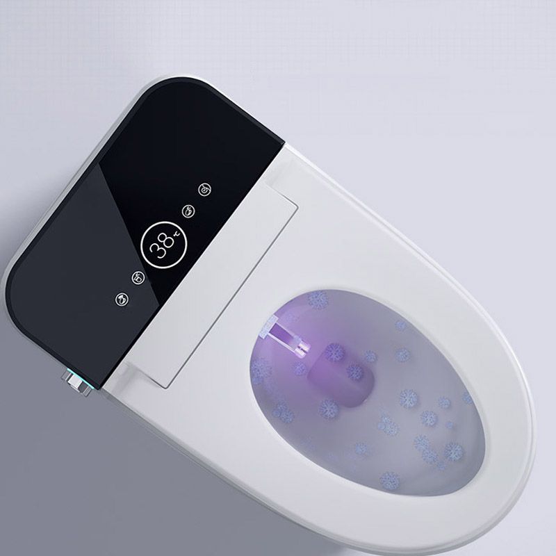 Contemporary One Piece Toilet Floor Mounted White Toilet Bowl with Seat for Washroom