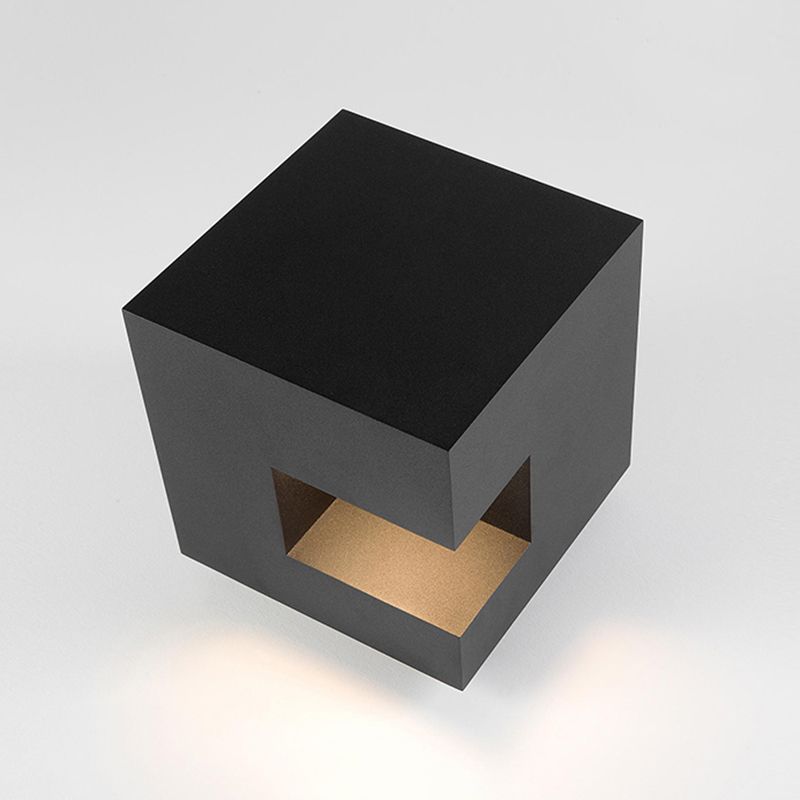 Black Square Pillar Lamp Waterproof Outdoor Light for Courtyard