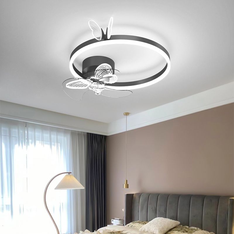 Metal Round Fan Ceiling Lighting Modern Style 1-Light Flush Mount Lamp