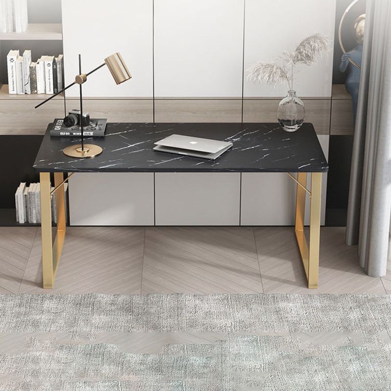 Manufactured Wood Office Desk Rectangular Matte Finish Writing Desk for Home and Office