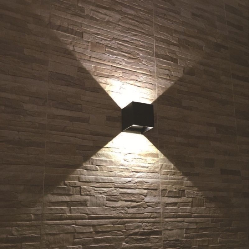 2-Lights Geometric Wall Lamp Fixtures Modern Style Black and White Aluminum Lighting