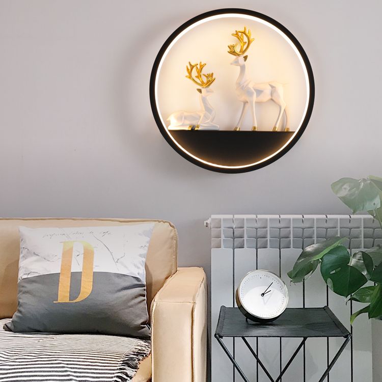 Illuminazione a parete in metallo contemporanea 1 cerchio di luce per la camera da letto