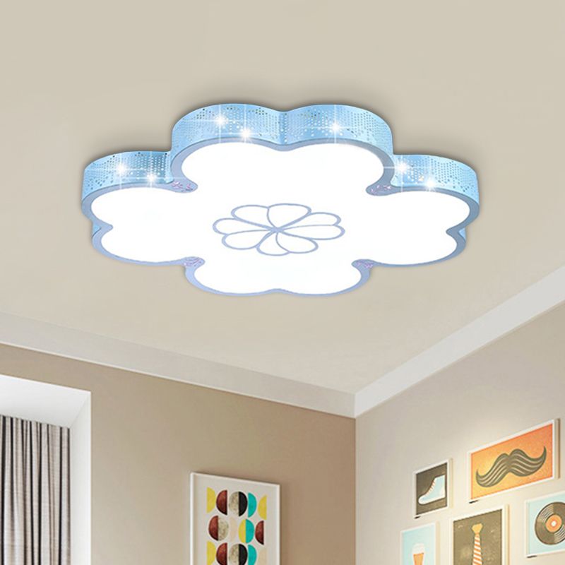 Cartoon Flower Ultrathin Flush Lighting Acrylic LED Bedroom Flush Mount Lamp in White/Blue