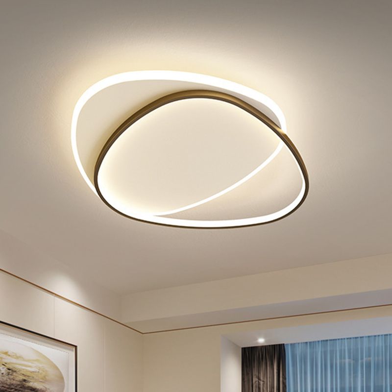 Triangle Flush Mount Ceiling Light Fixture Contemporary Metal Ceiling Mount Chandelier for Balcony