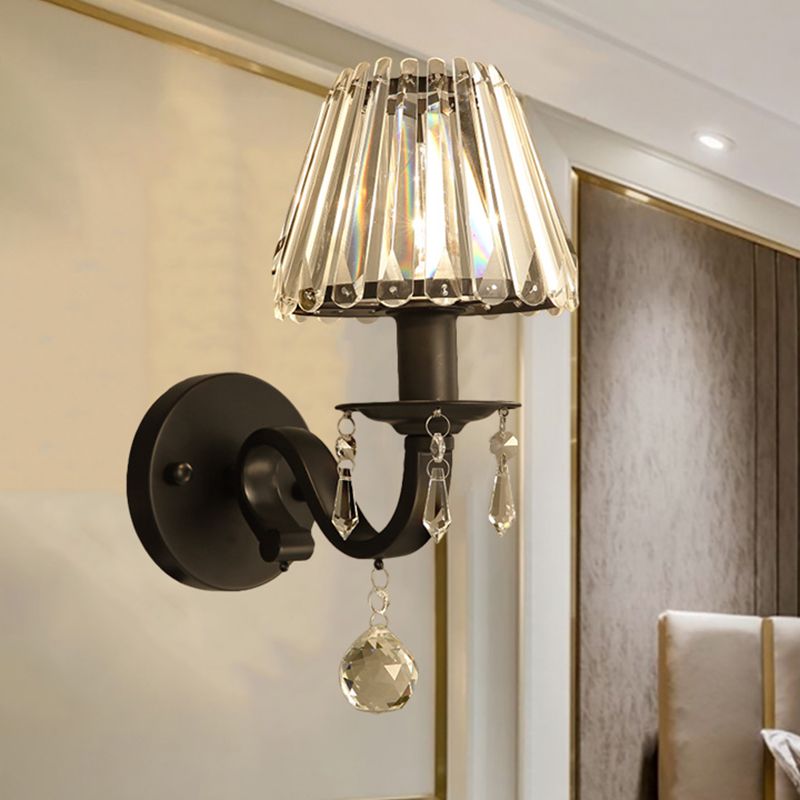 1 Light Living Room Wall Light Sconce Modern Style Black/Gold Finish Wall Mount Lamp with Cone Clear Crystal Shade
