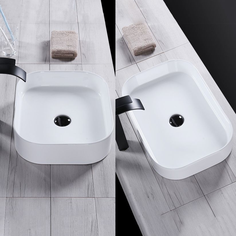 Modern Bathroom Sink Porcelain Rectangular Pop-Up Drain and Drain Assembly Basin Sink