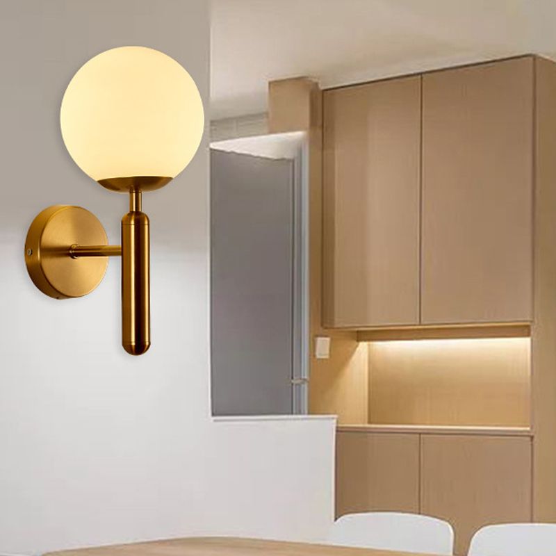Kugelförmige Glaswandlampenvorrichtung moderne 1 Glühbirnen -Flur -Wandleuchten