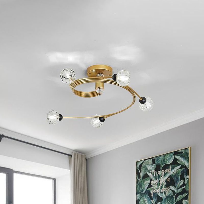 Gold Spiral Semi Flush Lighting Nordic 3/5 Lichter Deckeneinbau mit Orb Klar/Milch/Weiß Glasschirm
