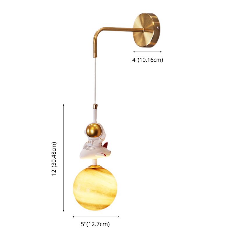 1-Light Bedroom Resin Wall Lighting Contemporary Globe Sconce Light in Gold