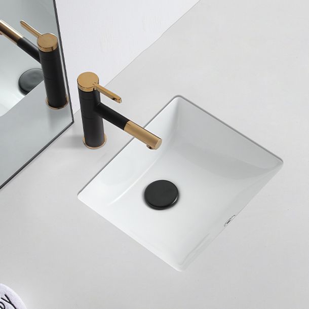 Traditional Undermount Bathroom Sink Round Porcelain Shut-Off Valve Included Basin Sink