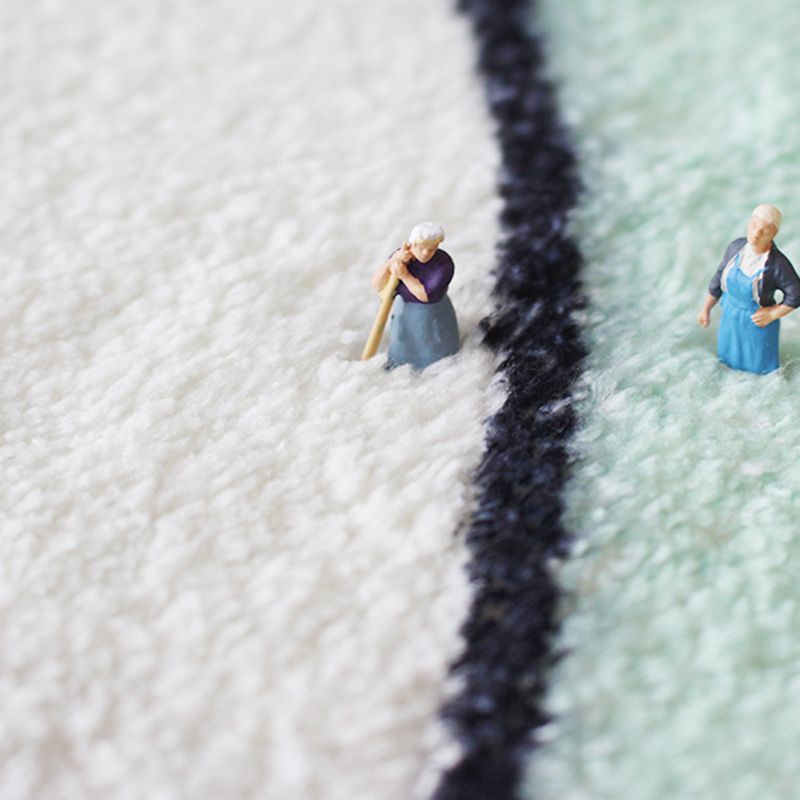 Minimalist Deck Pattern Rug Polyester Carpet Non-Slip Backing Area Rug for Living Room