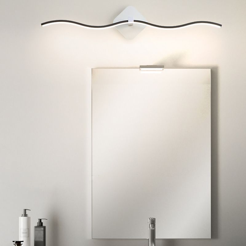 Linear Shape Metal Wall Sconce Modern Style 1 Light Mirror Wall Lighting Fixtures