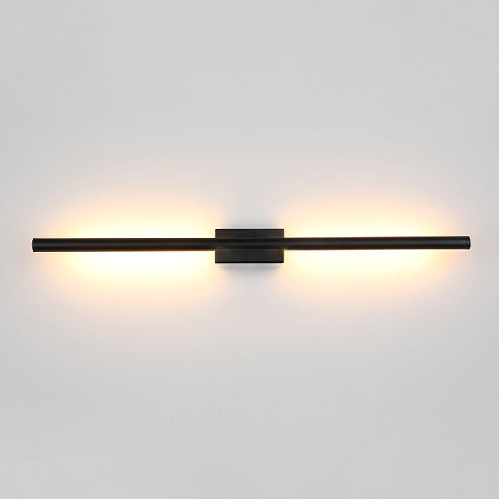 1-Light Linear Wall Sconce Modern Simple Style Metal Wall Lighting in Black and Gold