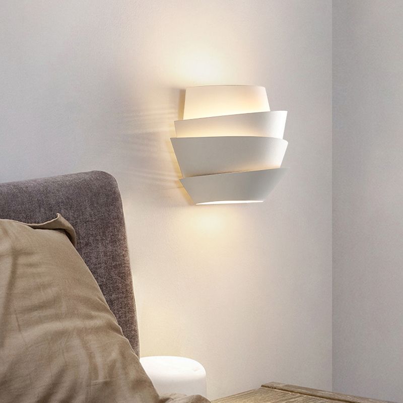 Kids Style 2 - Light Wall Mounted Fixture in White Iron Flower Shape Wall Sconce