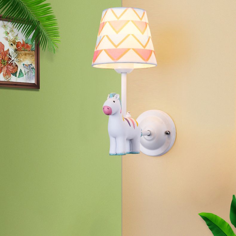 Modern Creative Wall Lamp Resin 1-Light Wall Light for Children's Room