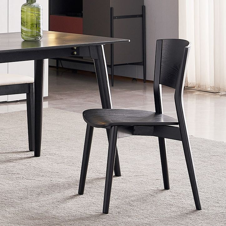 Chaises de salle à manger latérales contemporaines en bois avec chaises sans bras de salle à manger à 4 pieds
