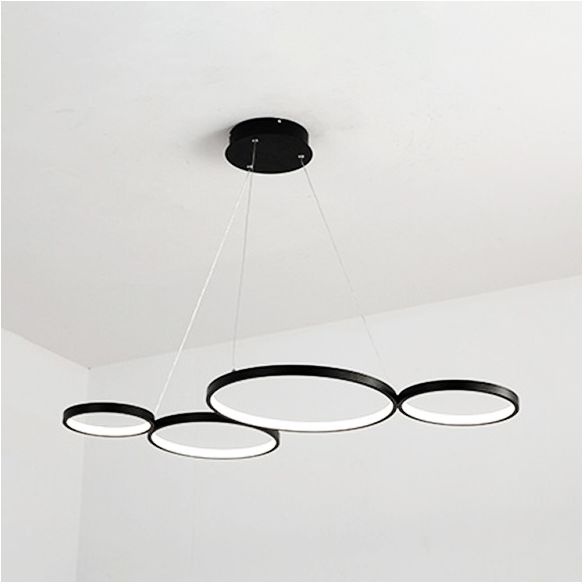 4 Rings Acrylic Ceiling Chandelier Simple LED Black/White Drop Pendant over Table in Warm/White/Natural Light