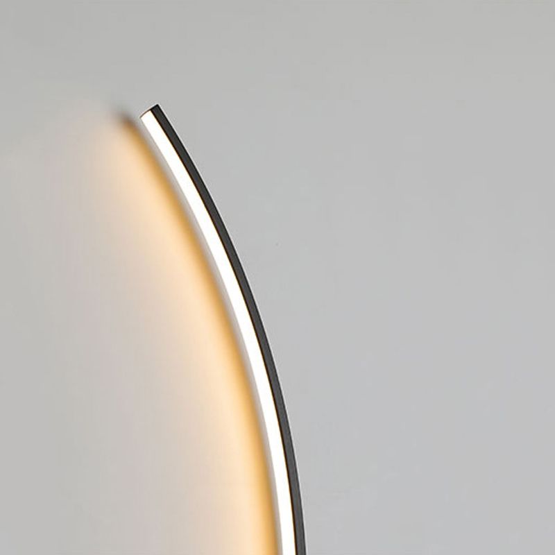 Metal Linear Shape Wall Light Modern Style 2-Lights Wall Mount Light Fixture
