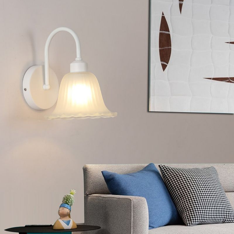 Nordic Style Iron Vanity Light White Geometry Shape Vanity Lamp for Shower Room