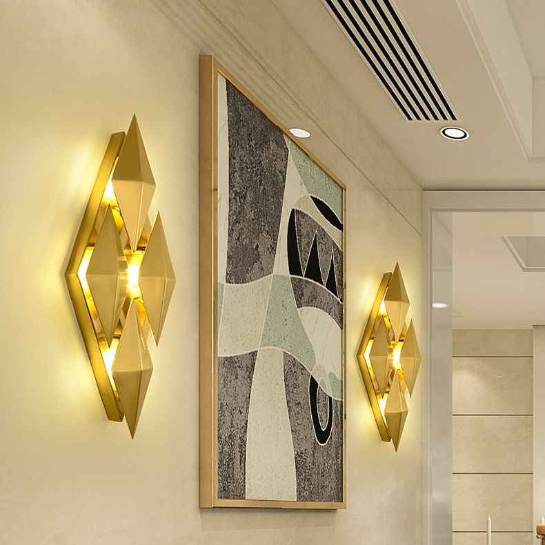 Gold Rhombische Wandleuchten in moderner Luxusstil -Elektroplatte Metallwandlampe