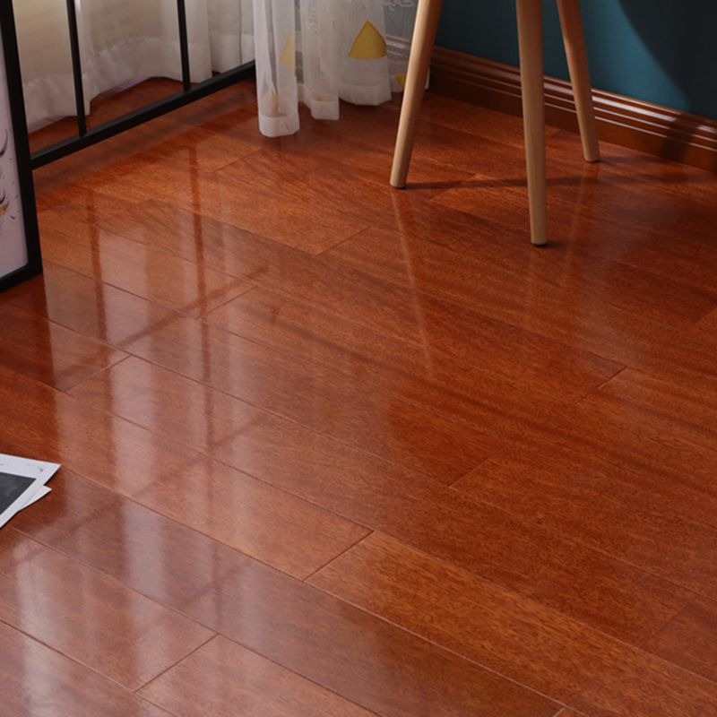 Traditional Laminate Flooring Wood Scratch Resistant Laminate Plank Flooring