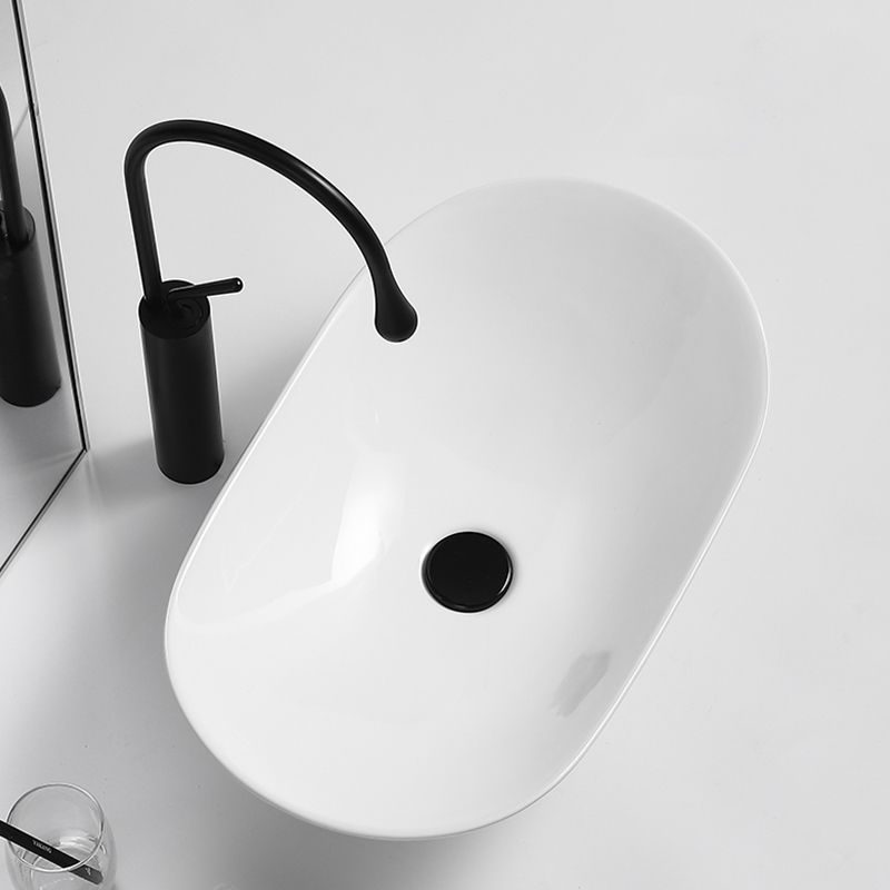 Luxury Bathroom Sink Ceramic Oval White Basin Drain Assembly Bathroom Sink