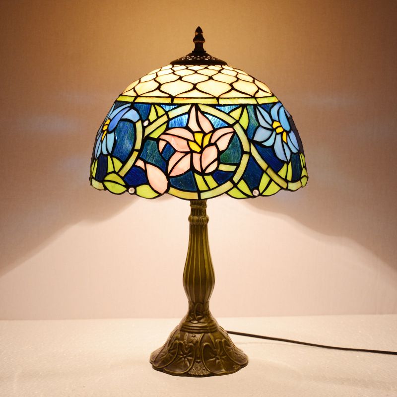 Jonquilles Lumières de nuit en verre bleu Méditerranéen à 1 feu d'éclairage de table en bronze avec élément de rosser de poisson