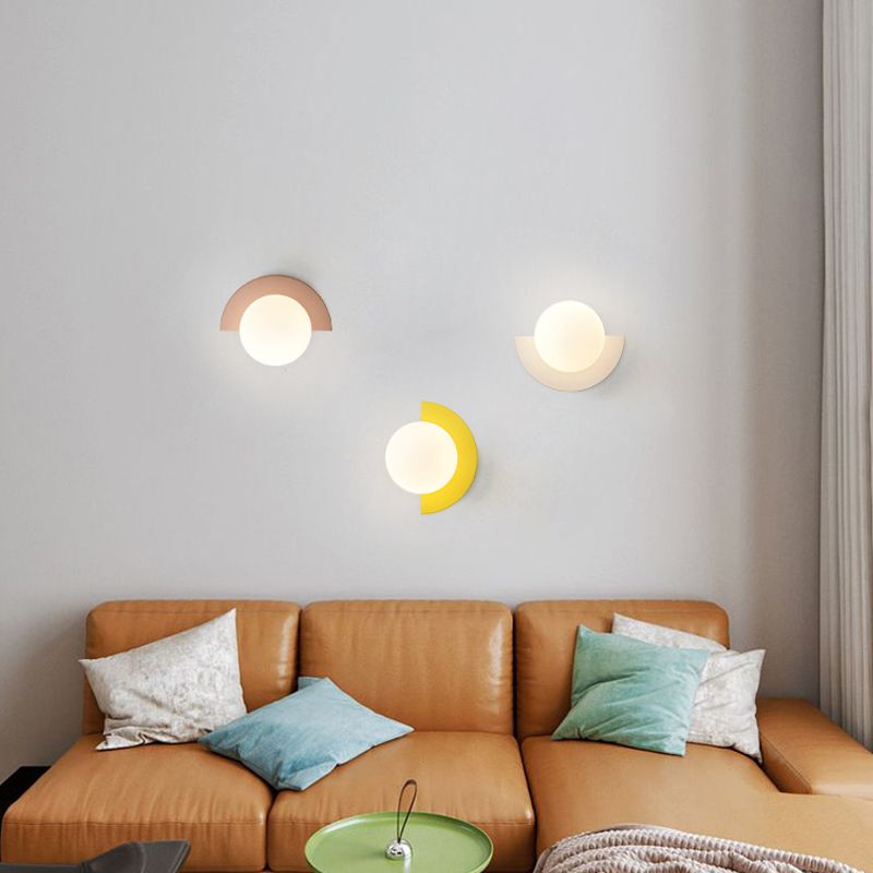 Lumière murale en métal nordique de 8 "de large applexion murale de macaron avec verre pour le salon