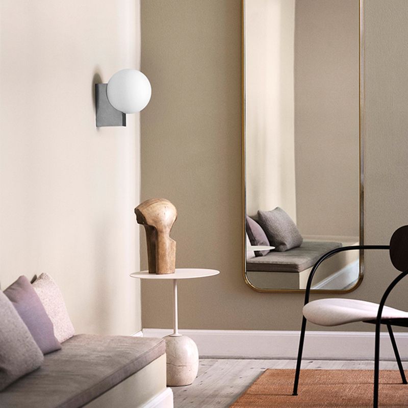 Plan de pared LED LED de hierro forjado en moderna luz de pared de vidrio esmerilado de estilo creativo para sala de estar