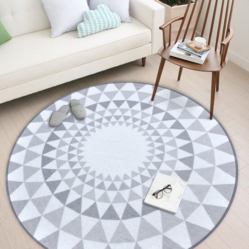 Grey Modern Rug Polyester Graphic Indoor Rug Stain Resistant Rug for Home Decor