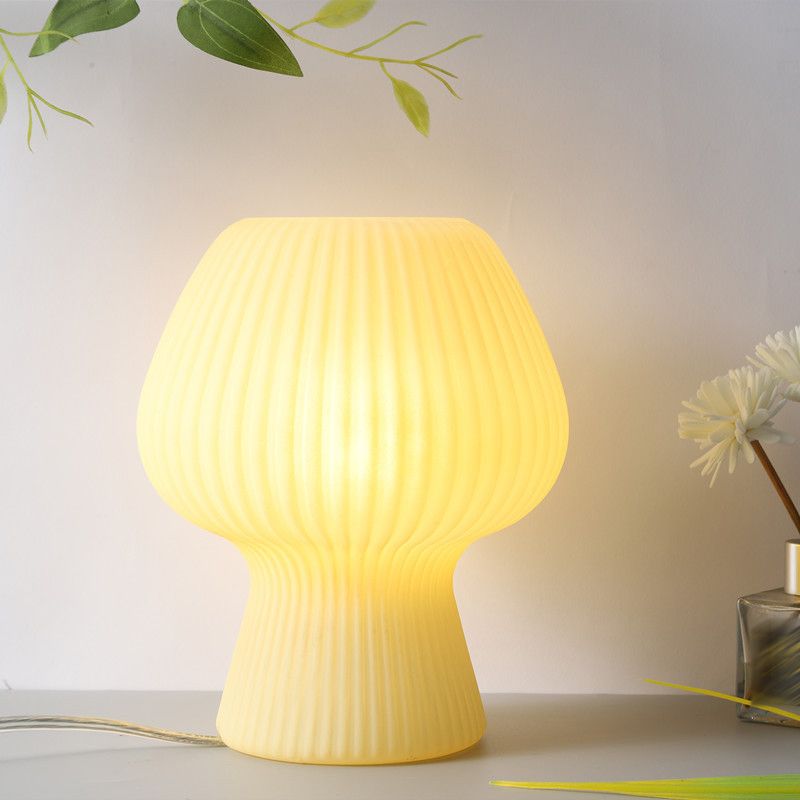 Éclairage de bureau de style moderne Lampe de bureau à teinte en verre coloré pour chambre à coucher
