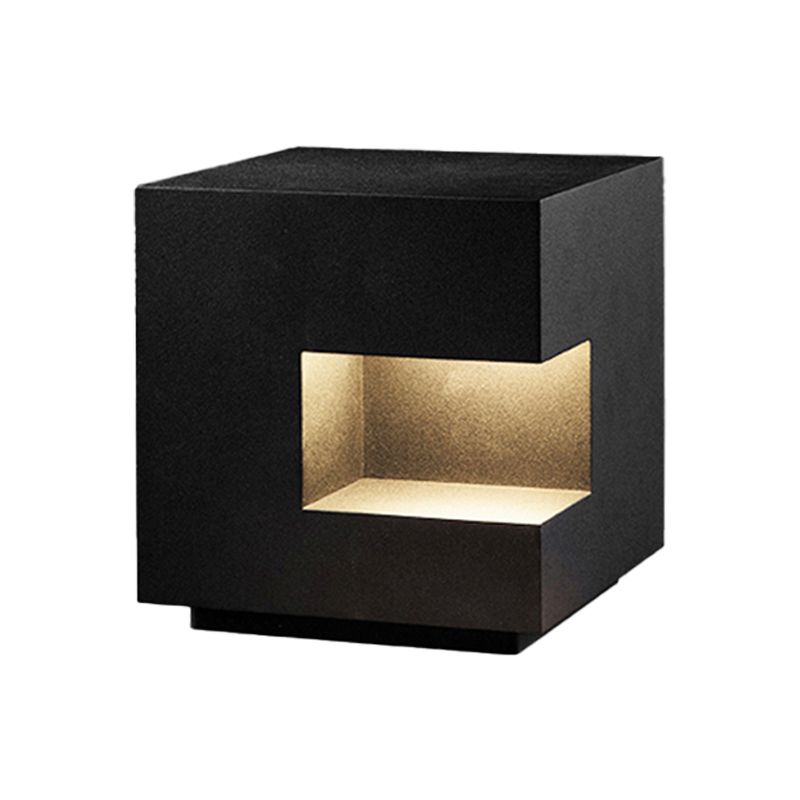 Black Square Pillar Lamp Waterproof Outdoor Light for Courtyard