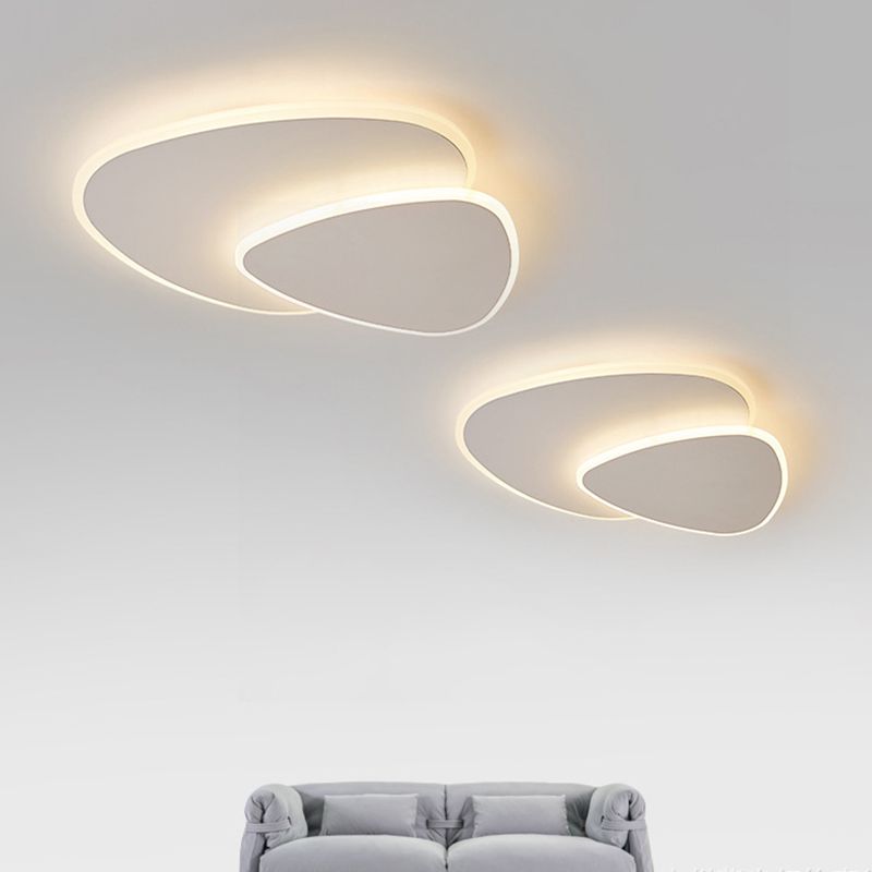 Lámpara de techo LED blanca acrílica con montaje empotrado ovalado de hierro lacado moderno y sencillo