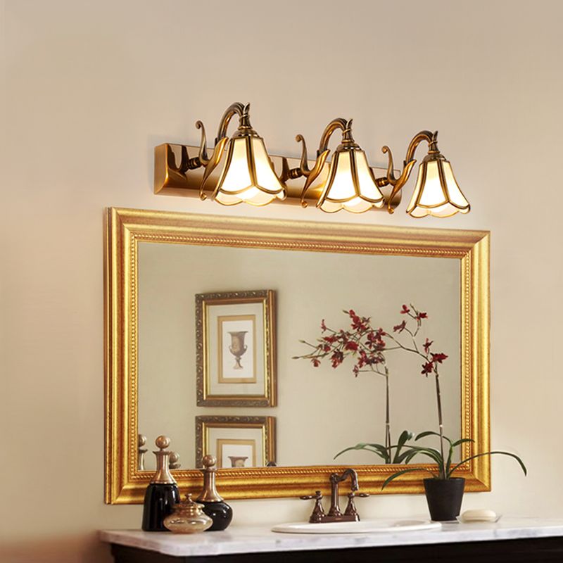 Éclairage de miroir en laiton Améliement mural luminaire pour salle d'eau de salle de bain