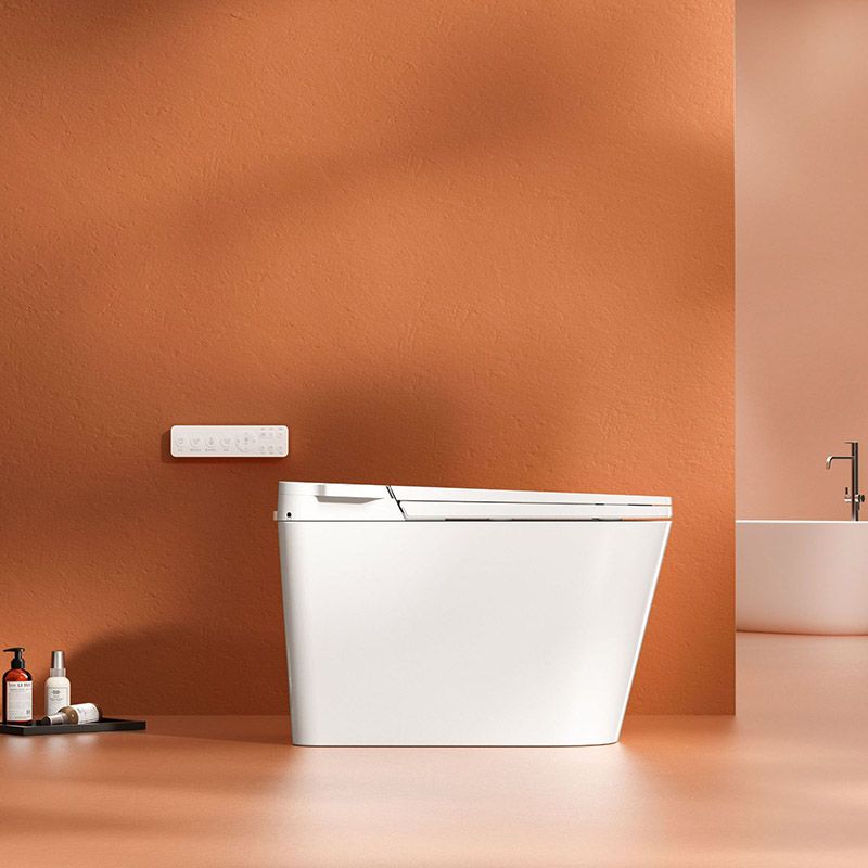 Modern White Toilet Bowl Siphon Jet Toilet with Soft-Close Seat for Bathroom