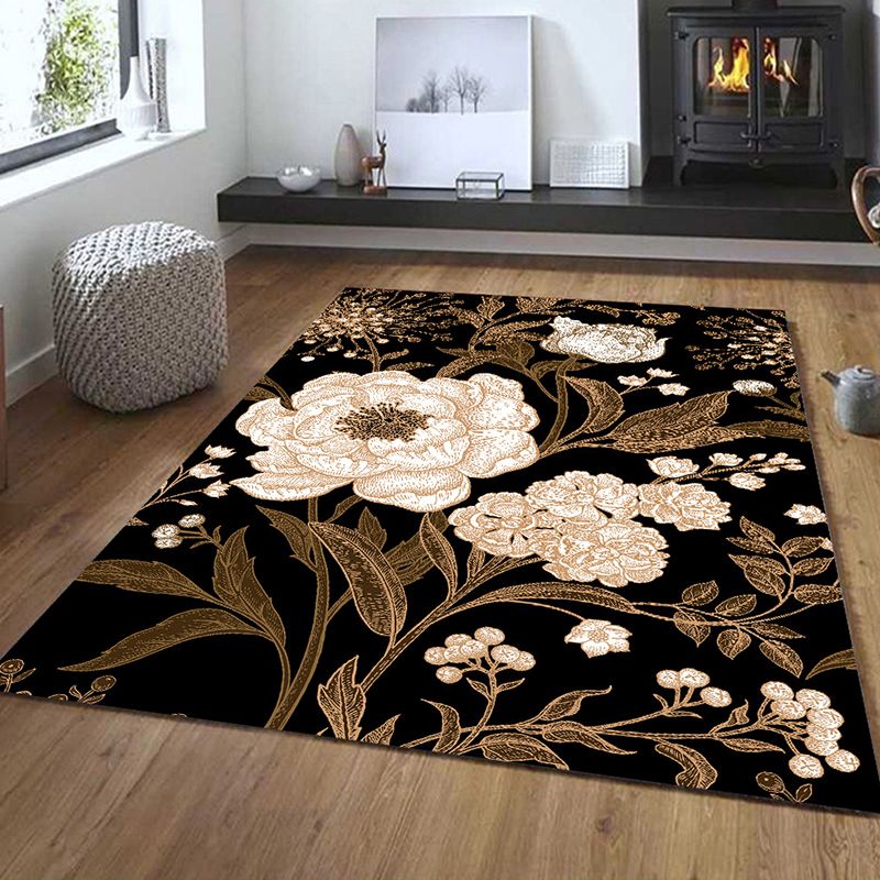 Dunkelfarbener, mit Blumenmuster bedruckter Teppich, moderner, wunderschöner Teppich für den Innenbereich, schmutzabweisender Polyester-Teppich für das Wohnzimmer
