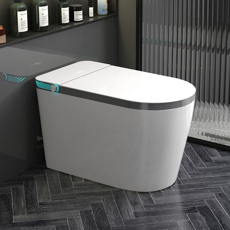 Modern Floor Mounted Flush Toilet Siphon Jet Toilet Bowl with Slow Close Seat for Washroom