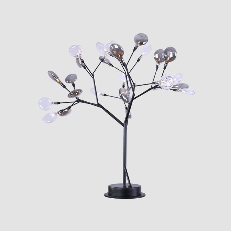 Lampada da tavolo con rami metallici Lampada da tavolo moderna a LED nera a 27 luci con paralume in vetro grigio fumo a foglia