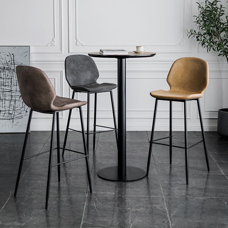 Taburete moderno de contaminación de respaldo sin brazo Taburete de dormitorio de hierro con cojín de cuero