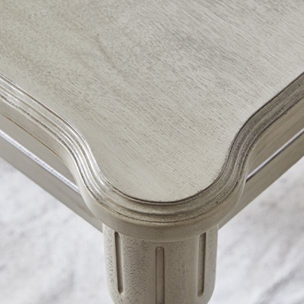 Traditional Luxury Dining Table Rectangle Solid Wood Dining Table with 4 Legs