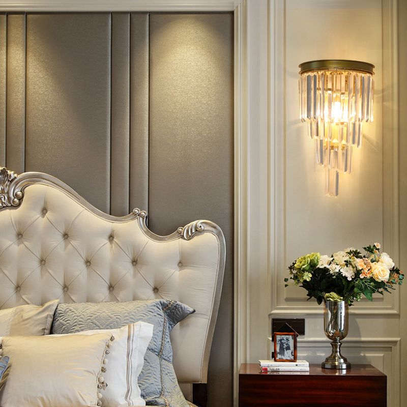 Moderne Stil abgestufte Wandleuchte klarer Kristall 1-Licht-Wandmontage Licht in Schwarz und Gold