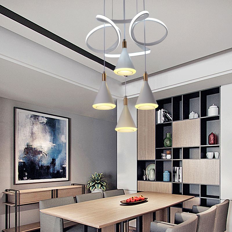Cone acrylique multiples suspension de plafond de plafond à LED gris moderne 4-Light avec poutre à bande