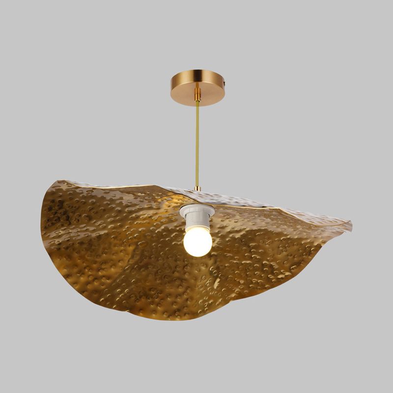 Hammered Lotus Leaf Metal Pendant Lamp Minimal 1 Light Brass Hanging Ceiling Light for Dining Room