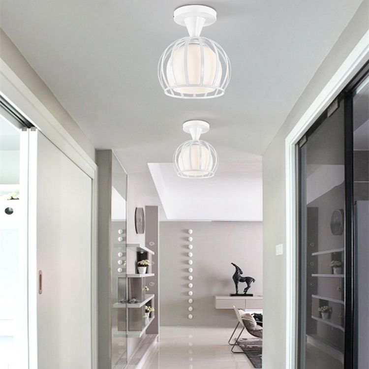Metalen bol frame semi spoelplafondlicht moderne eenvoud stijl verlichting lamp voor slaapkamer gangpad