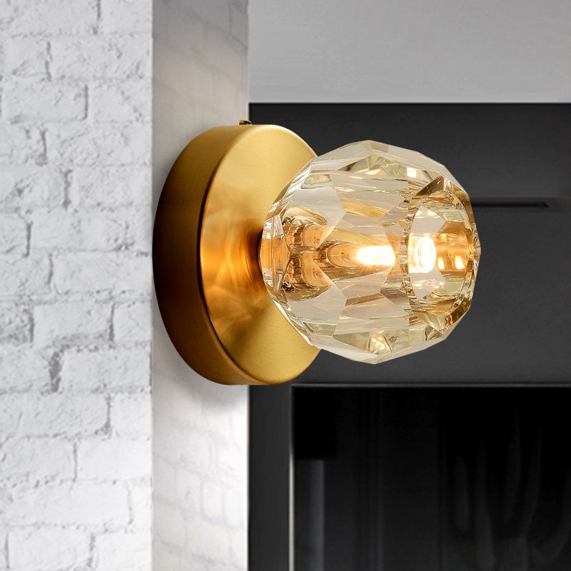 1 Head Living Room Wall Light Contemporary Style Golden Wall Mount Lamp with Faceted Global Clear Glass Shade