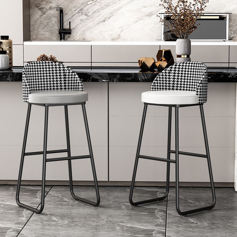 Scandinavian Iron Counter Stools Upholstered Low Back Bar Stools with Round Seat