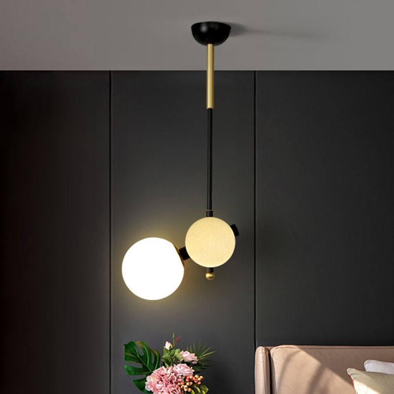 Modernistische bubbels plafondlamp opaalglas 1 hoofd slaapkamer slinger licht in zwart en goud, links/rechts