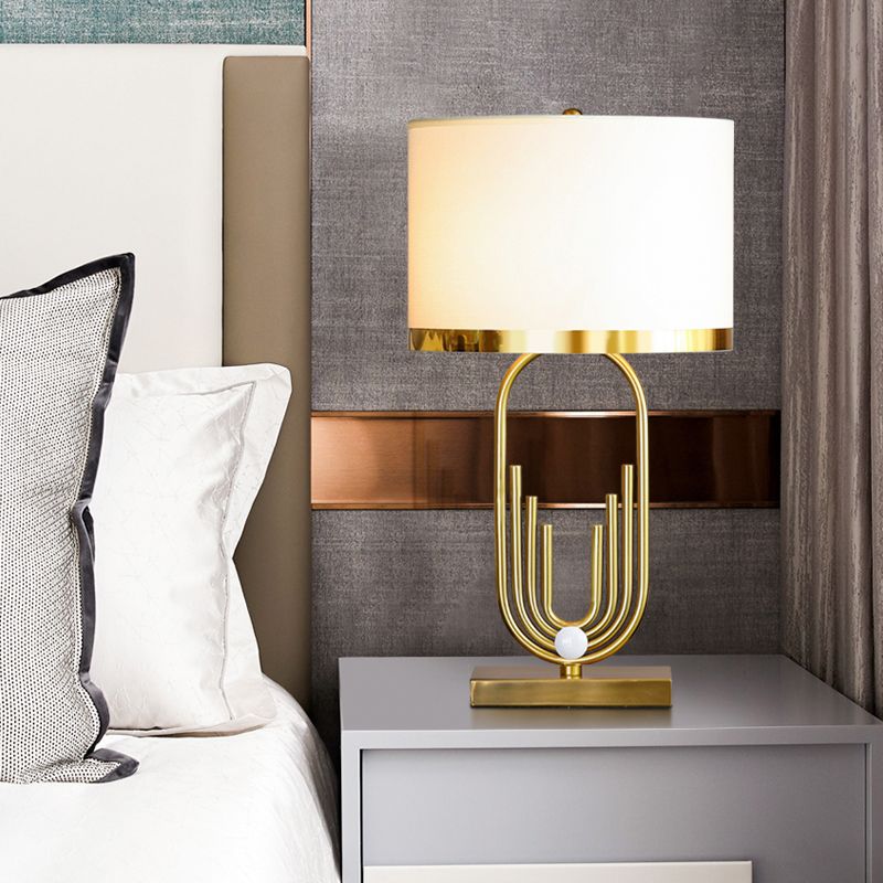 Fabric Drum Shade Table Lighting Ideas Minimalism 1-Light Living Room Nightstand Lamp